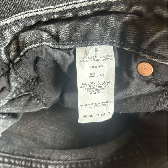 Garage Black Mom Jeans Size 9 or a 29 waist - Picture 3 of 6